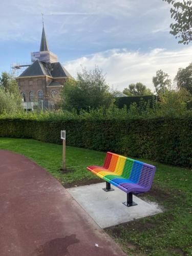Regenboogbank Alphen